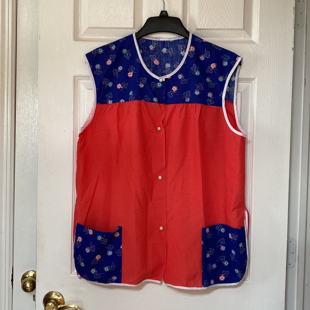 VTG 70’s Red Navy Blue Floral Print Artist Art Smock Blouse Top